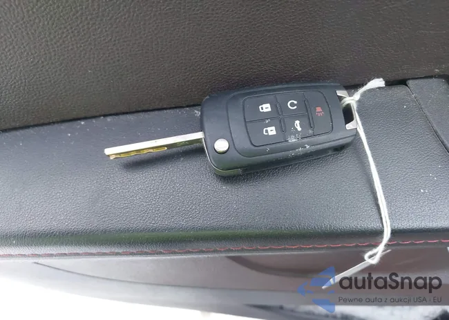 2GNFLGE3XD6136539: 44020817