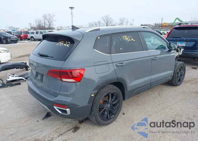 3VVLX7B21NM027035: 44020822