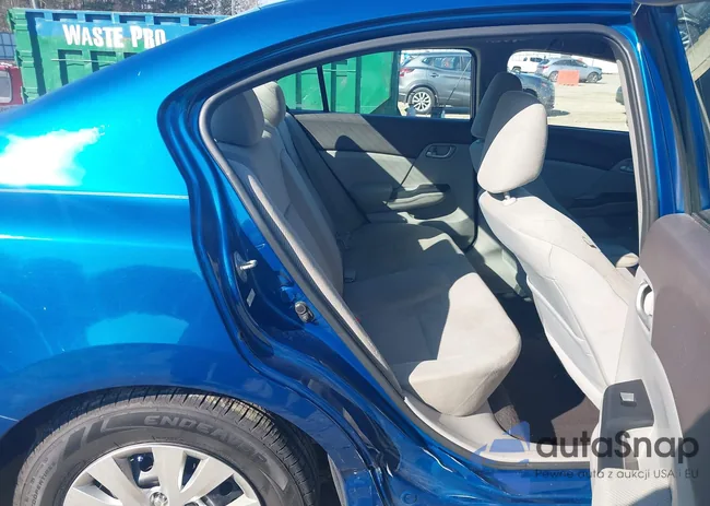 2HGFB2F55CH561122: 44020832