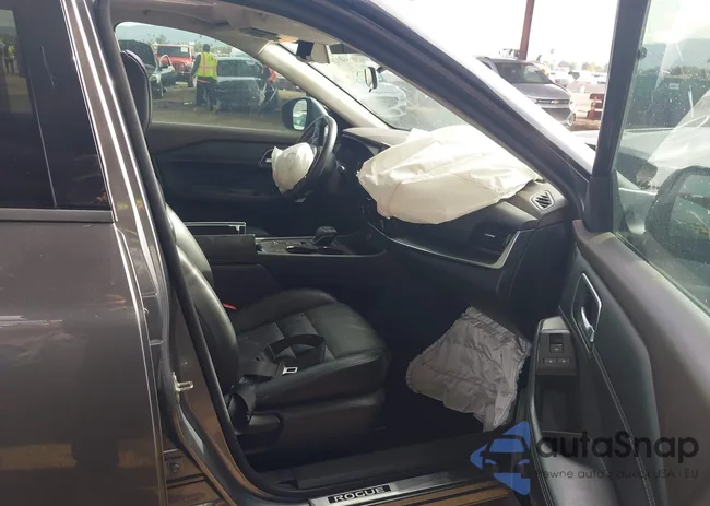 5N1AT3BA3MC683797: 44020945