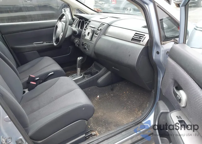 3N1BC13E79L445125: 44020989