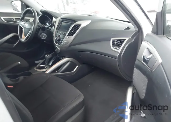 KMHTC6AD3EU187156: 44021042