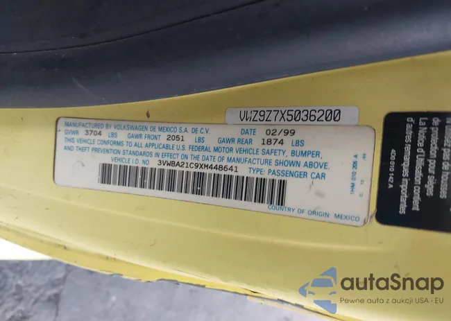 3VWBA21C9XM448641: 44021055