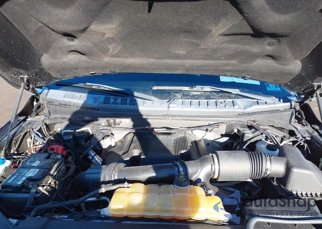 1FTEW1EG2HFC04887: 44021105