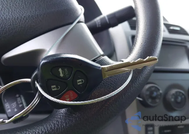 2T1BU4EE4DC995287: 44021107