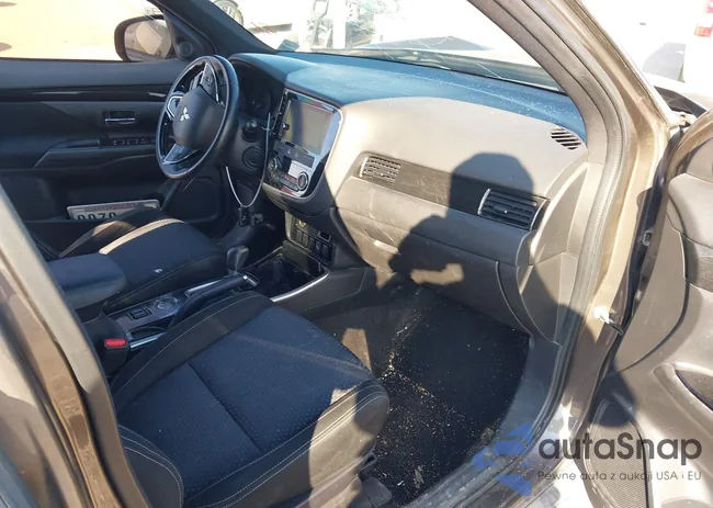 JA4AD3A36JZ036351: 44021128