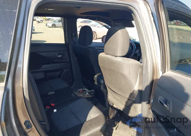 JA4AD3A36JZ036351: 44021128