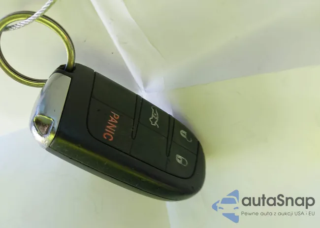 2C3CCAAG0FH786770: 44021130