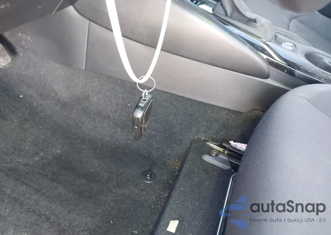 JTND4MBE0M3108804: 44021185