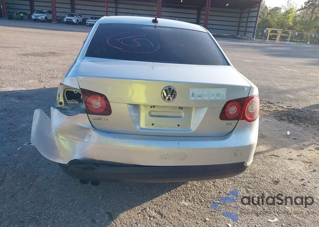 3VWRM71K29M153216: 44021192