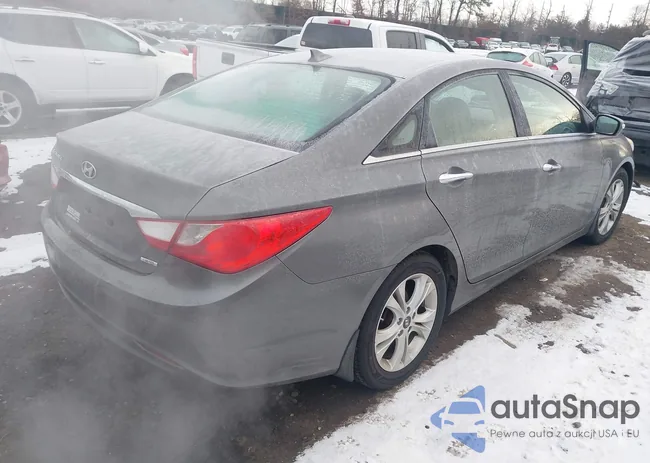 5NPEC4AC5DH810651: 44020240