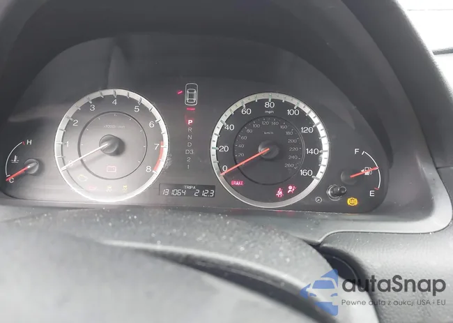 1HGCP2F65BA101789: 44020290