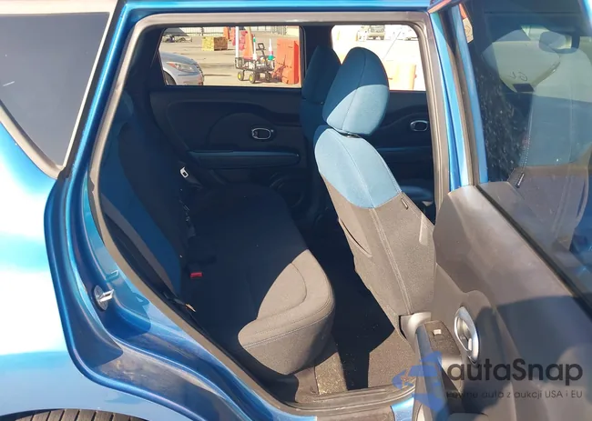 KNDJP3A5XF7219124: 44020302