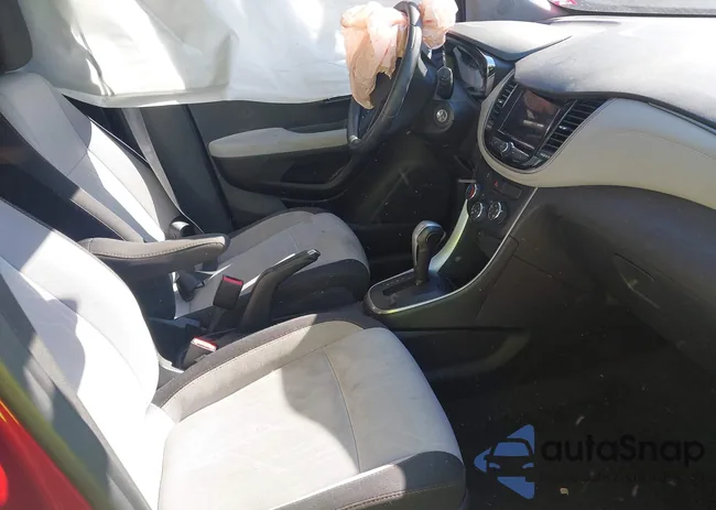 3GNCJLSB1JL414006: 44020319