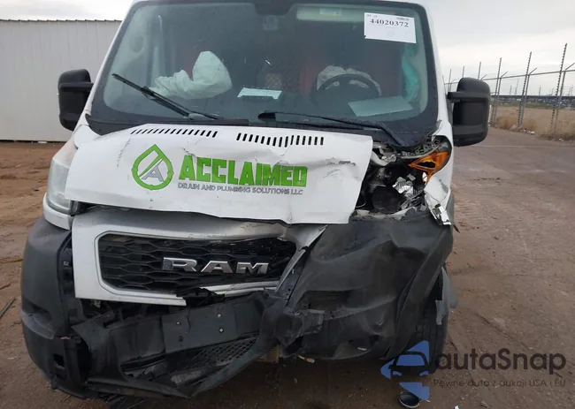 3C6TRVAG2KE532654: 44020372