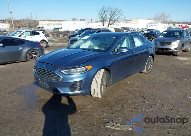 3FA6P0CD6KR224452: 44020421