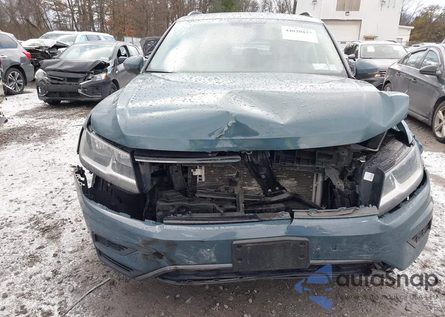 3VV2B7AX8LM052874: 44020427