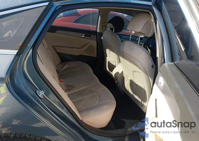 5NPE24AF5HH523345: 44020437