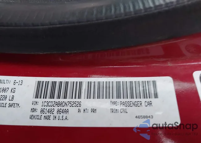 1C3CDZAB0DN752526: 44020457