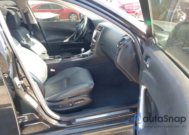 JTHBE262675016911: 44020467