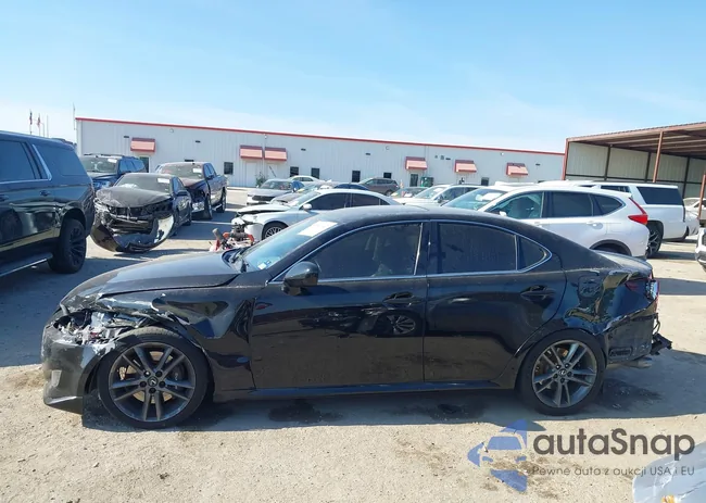 JTHBE262675016911: 44020467