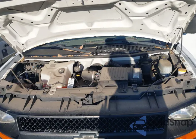 1GCFG15X251149075: 44020478