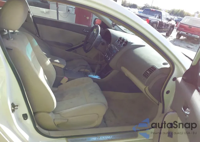 1N4AL2EP8AC144866: 44020503