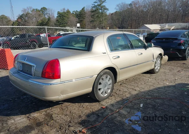 1LNHM82W05Y660499: 44020534