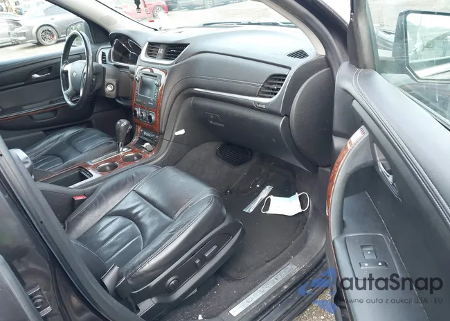 1GNKVLKD5DJ207552: 44020581