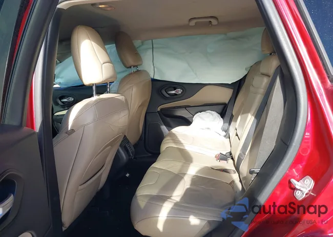 1C4PJLDB7FW701567: 44020585