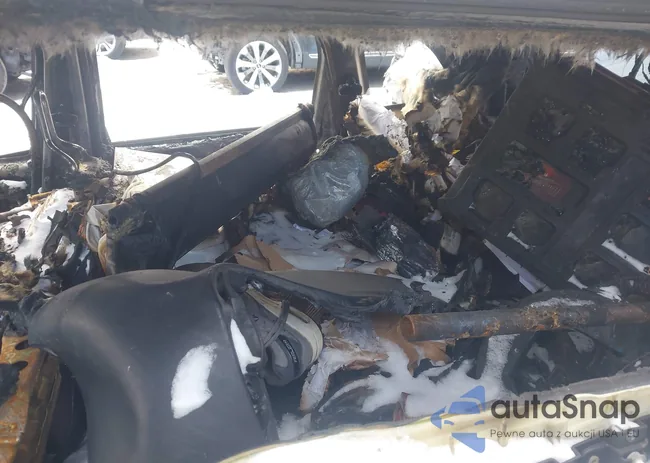 1C4PJMCB4EW145417: 44020597