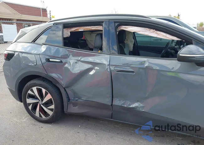 1V2BMPE86RC012605: 44021668