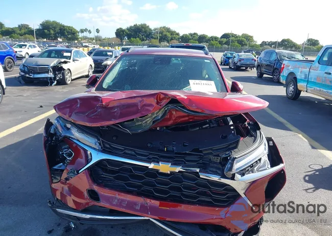 KL77LHEP9SC284527: 44021881