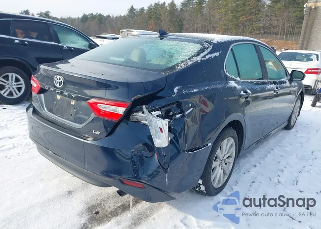 4T1B11HK5KU722850: 44021948