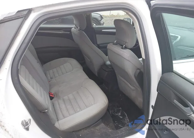 3FA6P0G73DR268805: 44021996