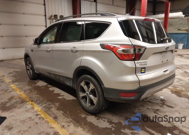 1FMCU9GD1HUA73554: 44022068