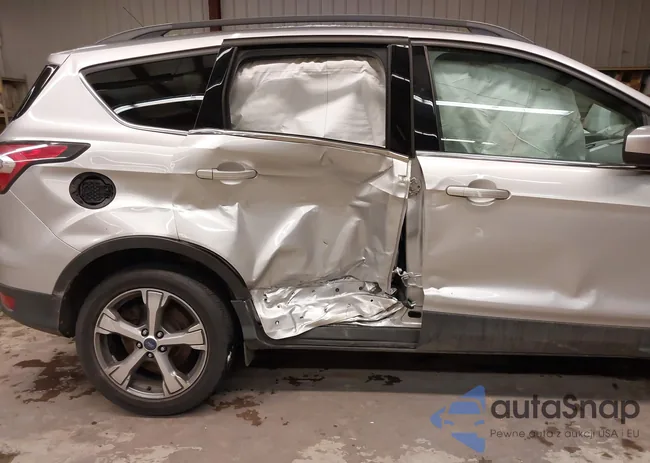 1FMCU9GD1HUA73554: 44022068