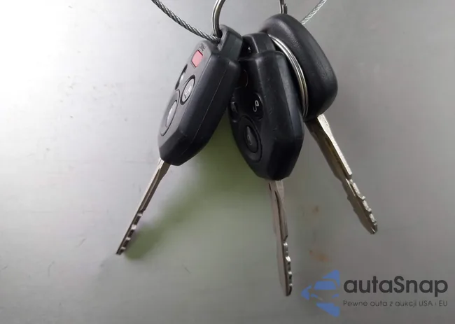 JF1GPAC63D2801800: 44022137