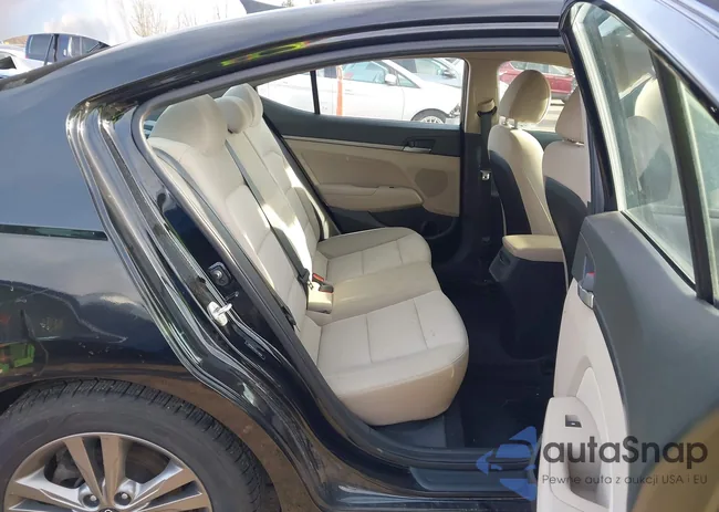 5NPD84LF6JH238859: 44021329