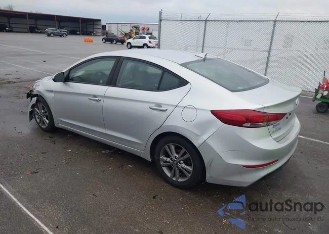 5NPD84LF8JH318437: 44021450