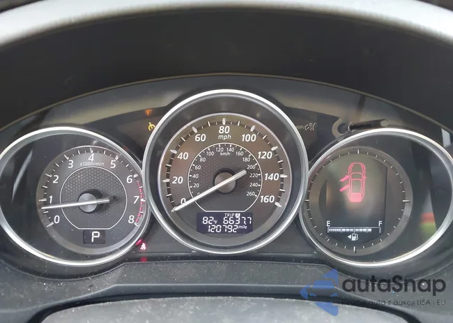 JM1GJ1W58F1204858: 44021451