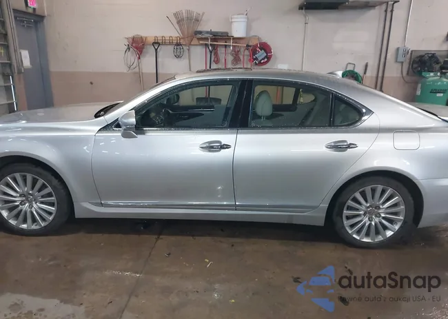 JTHCL5EF2G5025993: 44021534