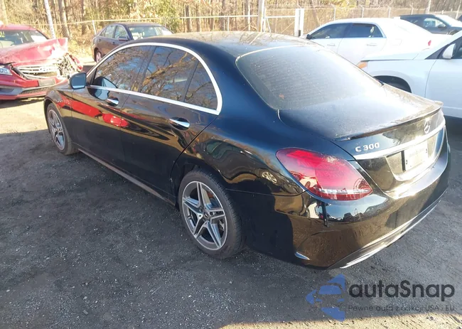 W1KWF8EB9LR580257: 44021604