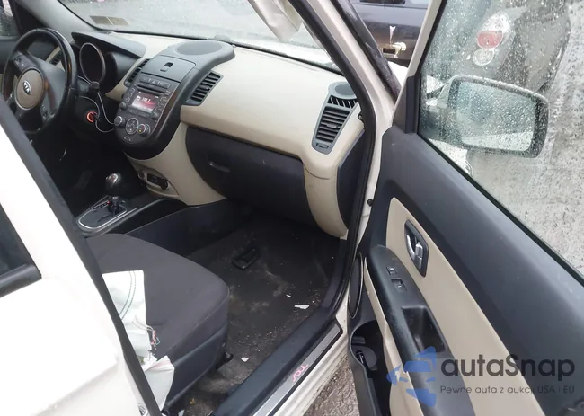 KNDJT2A60D7520397: 44022733