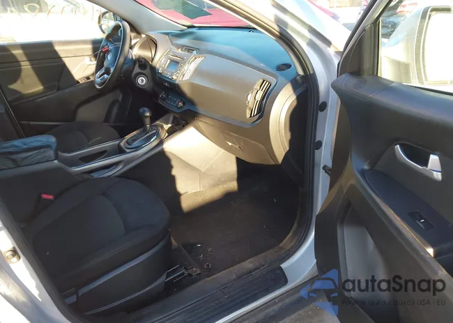 KNDPBCA23C7212560: 44022806