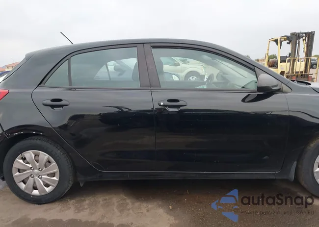 3KPA25AB0JE096040: 44022869