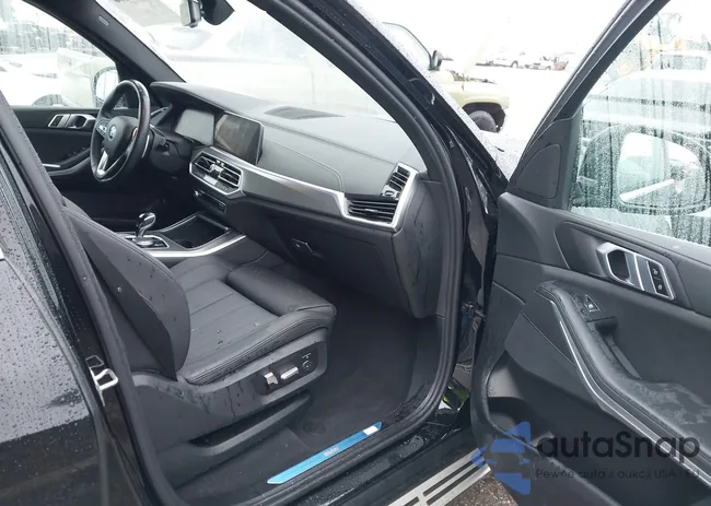 5UXCR4C00N9K38339: 44022896