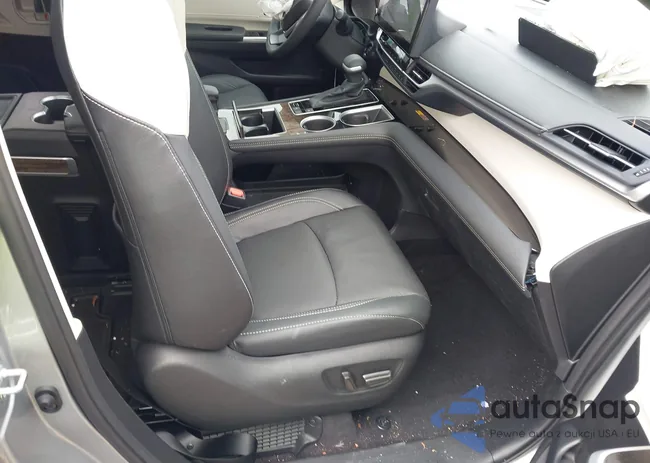 5TDERKEC0SS283560: 44022920