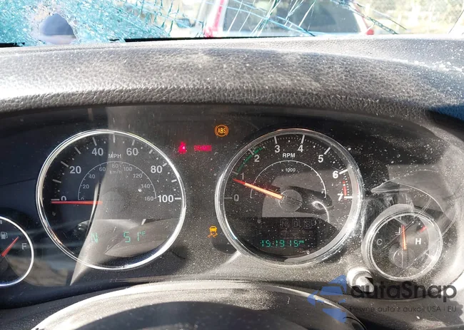 1C4BJWDG4GL107349: 44022965