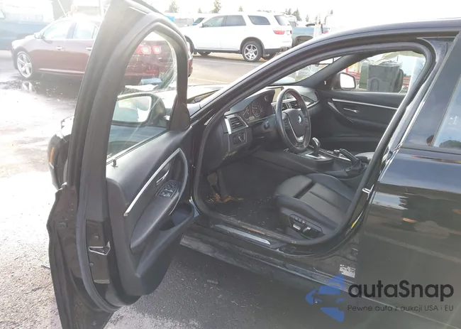 WBA8E3G5XGNU03405: 44023055